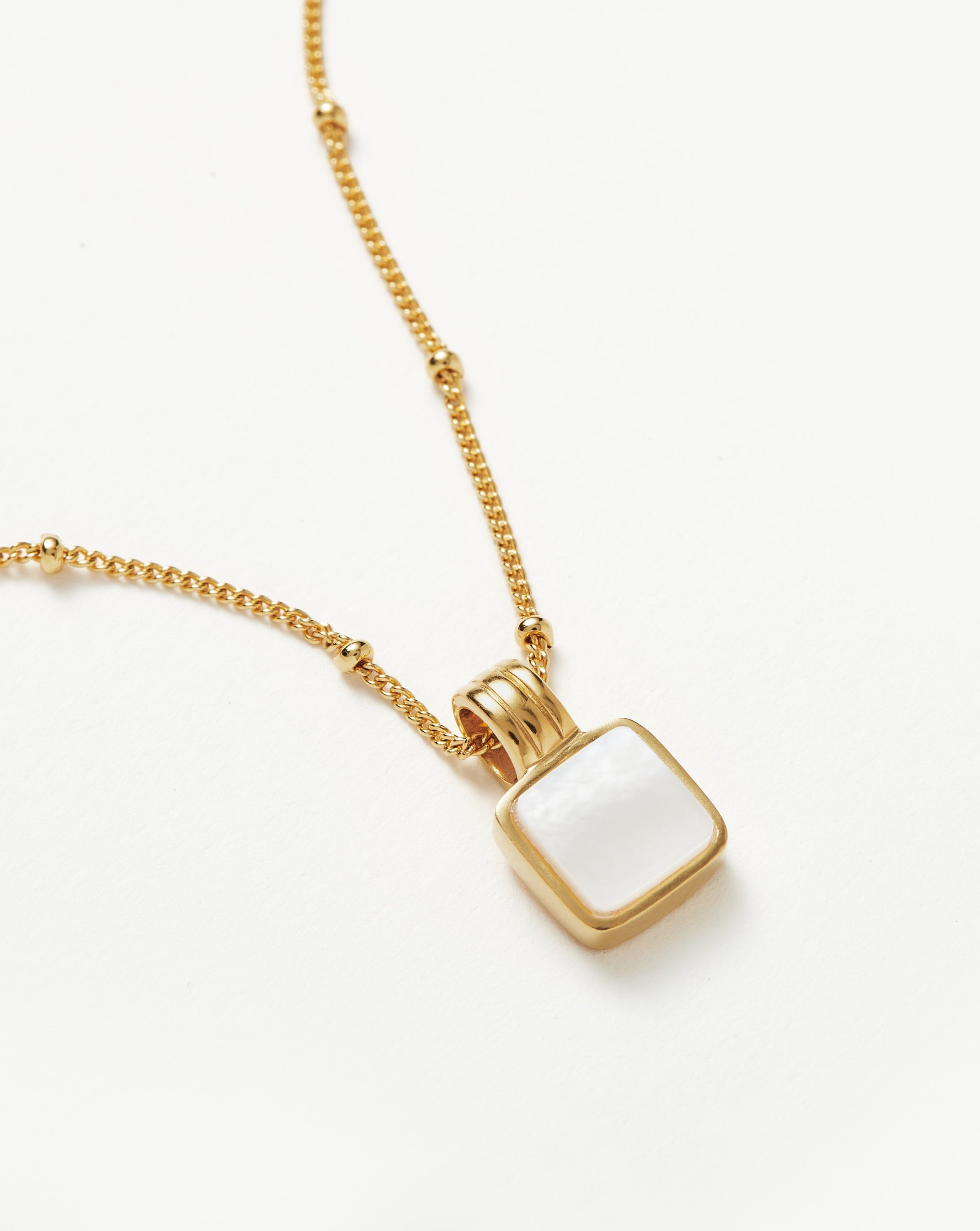Square Mother of Pearl Necklace in 18k Gold Vermeil | Lucy Williams