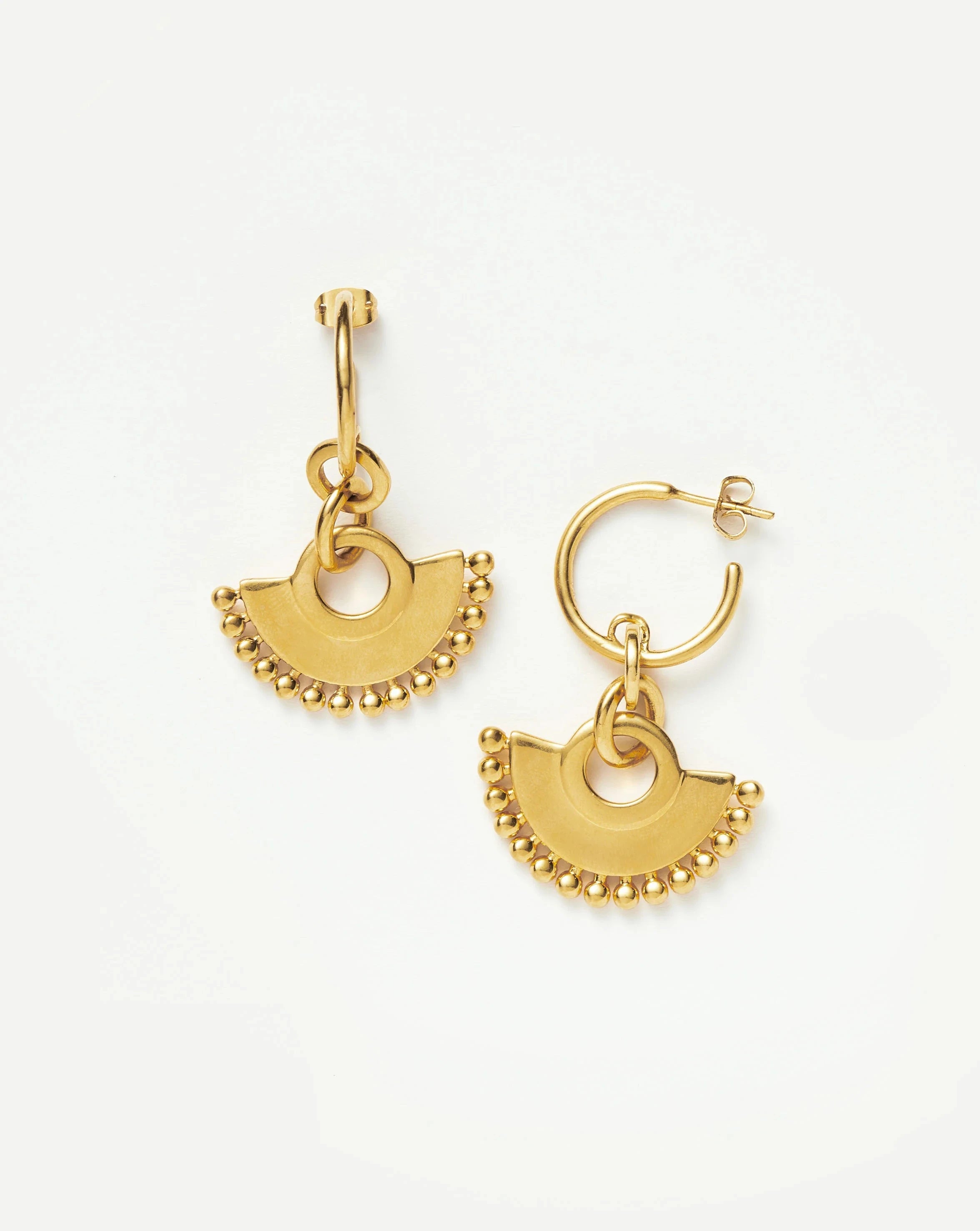 Gold Hoop Earrings with Fan Charm | 18k Plated | Zenyu