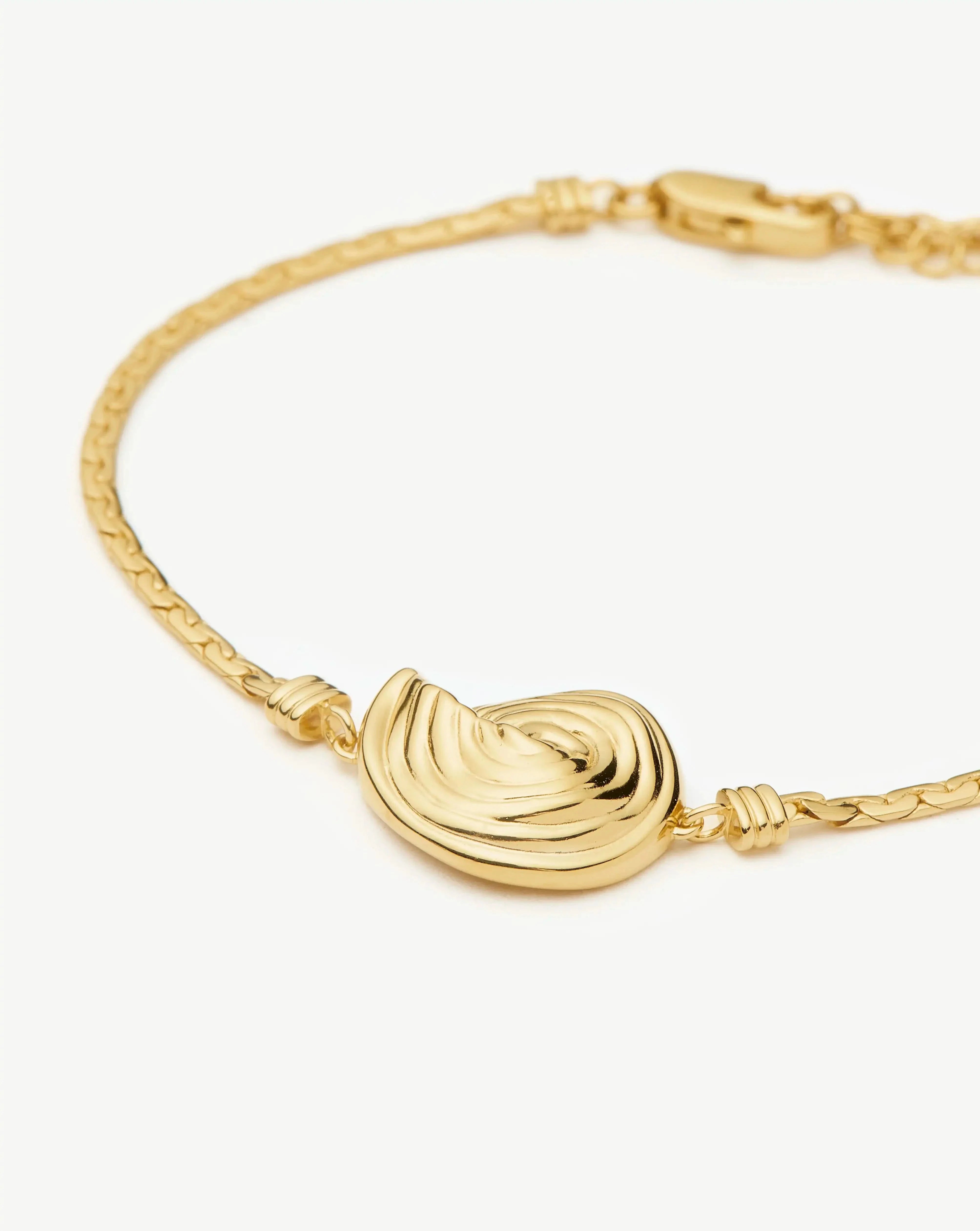 18k Gold Plated Cobra Chain Bracelet with Spiral Detail | Adjustable
