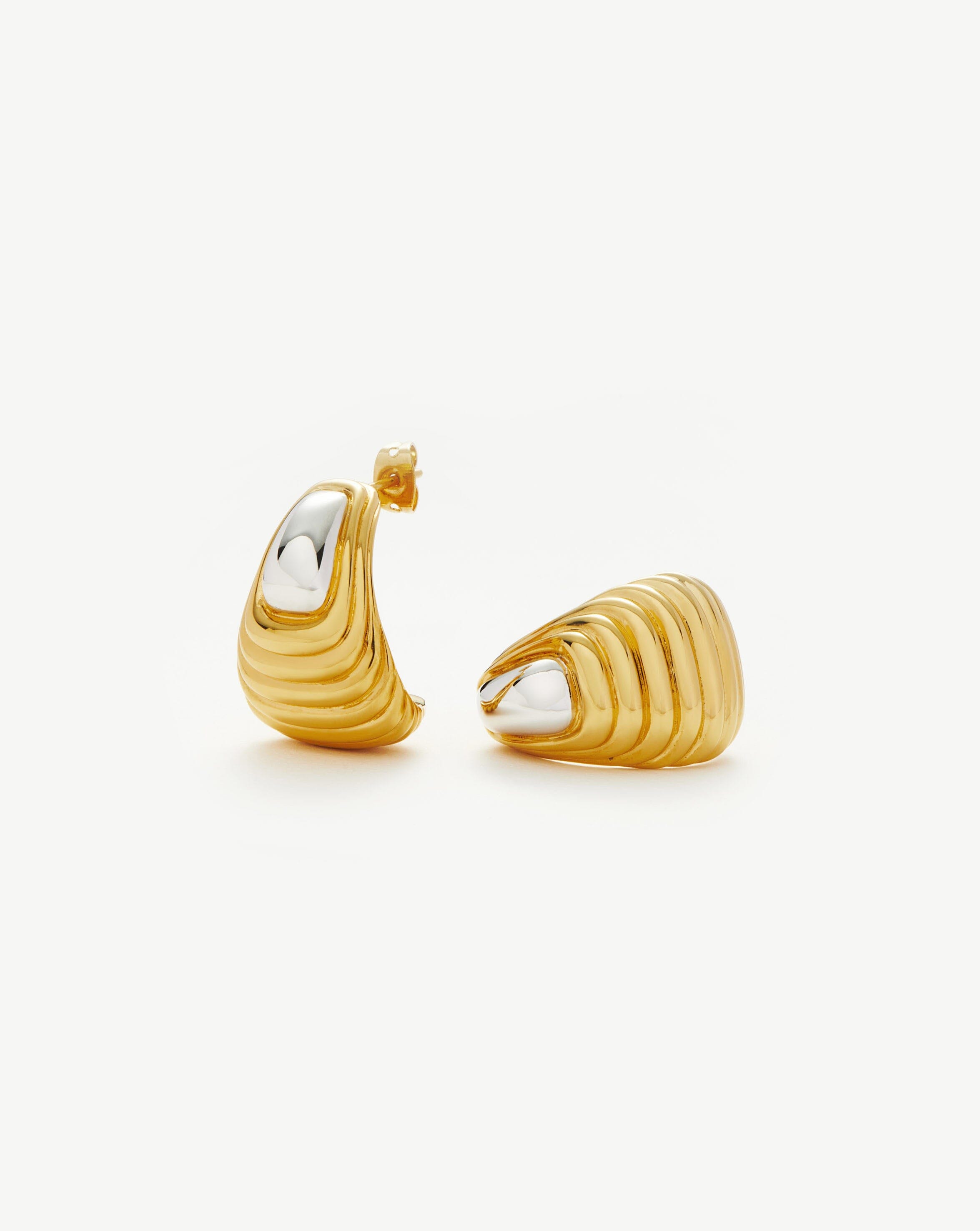 Large Mixed Metal Stud Earrings with Ridge Detailing | Ridge Oversized
