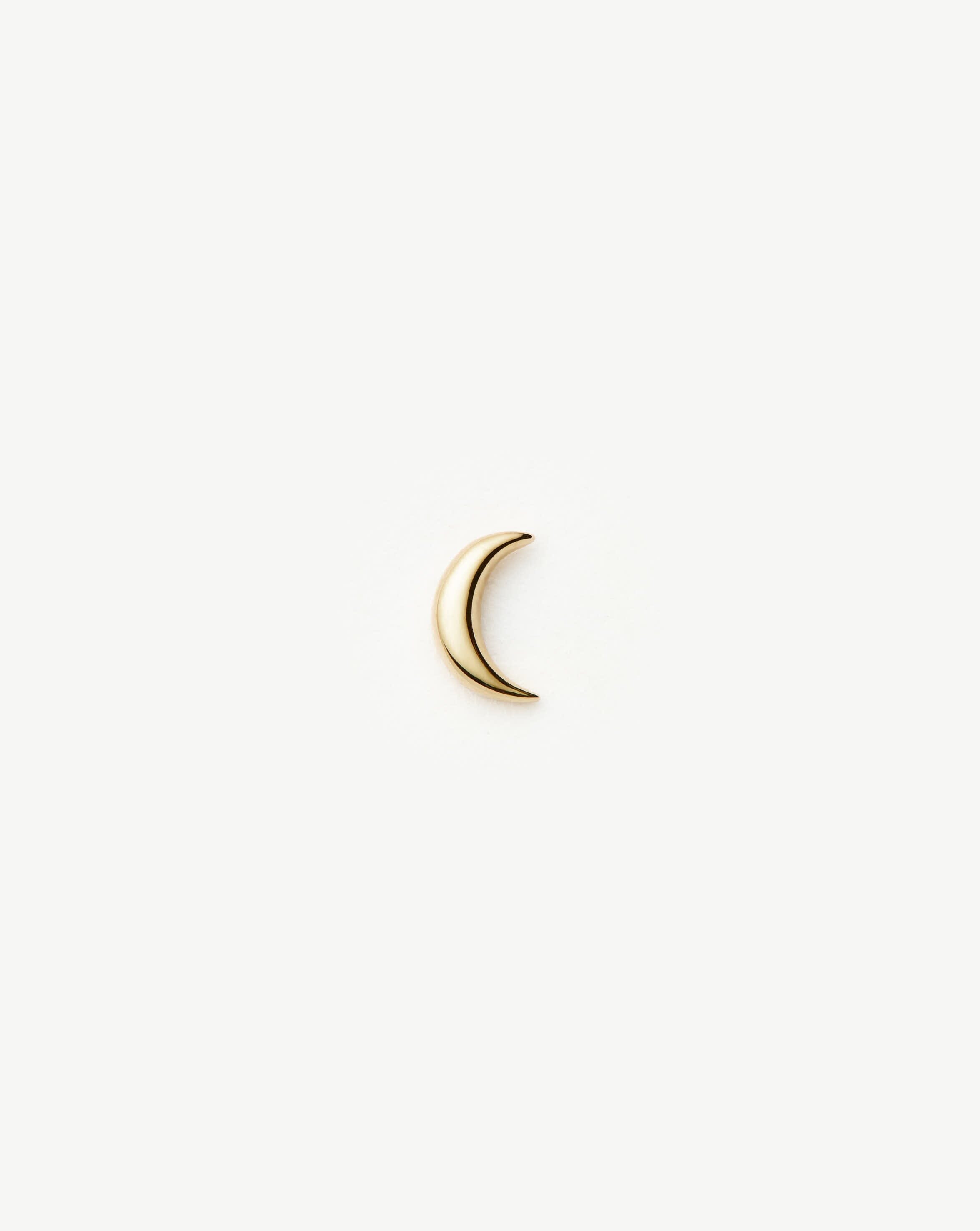 14k Yellow Gold Crescent Moon Stud Earrings | Fine Moon