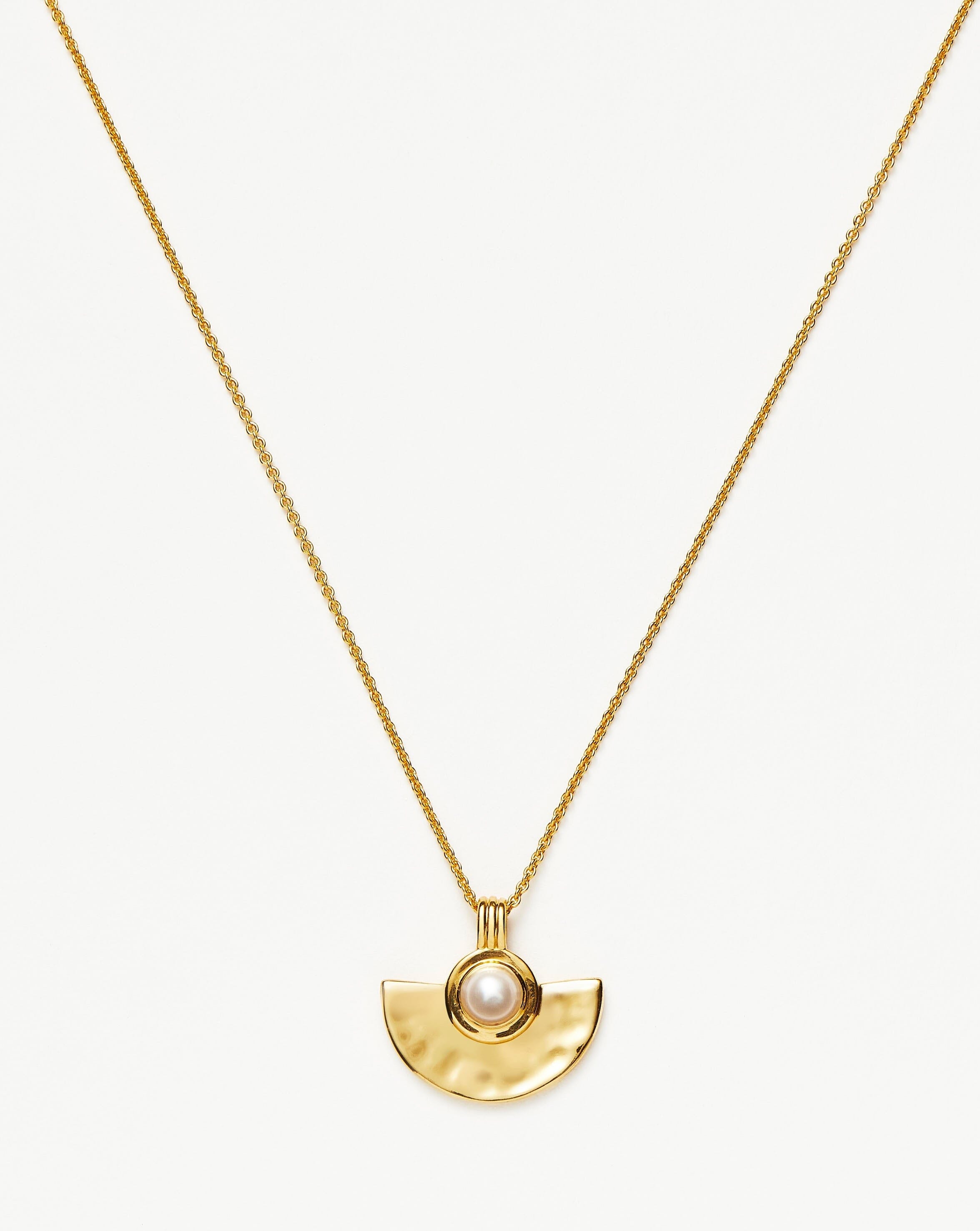 Pearl Fan Pendant Necklace in Recycled Gold Vermeil | Zenyu