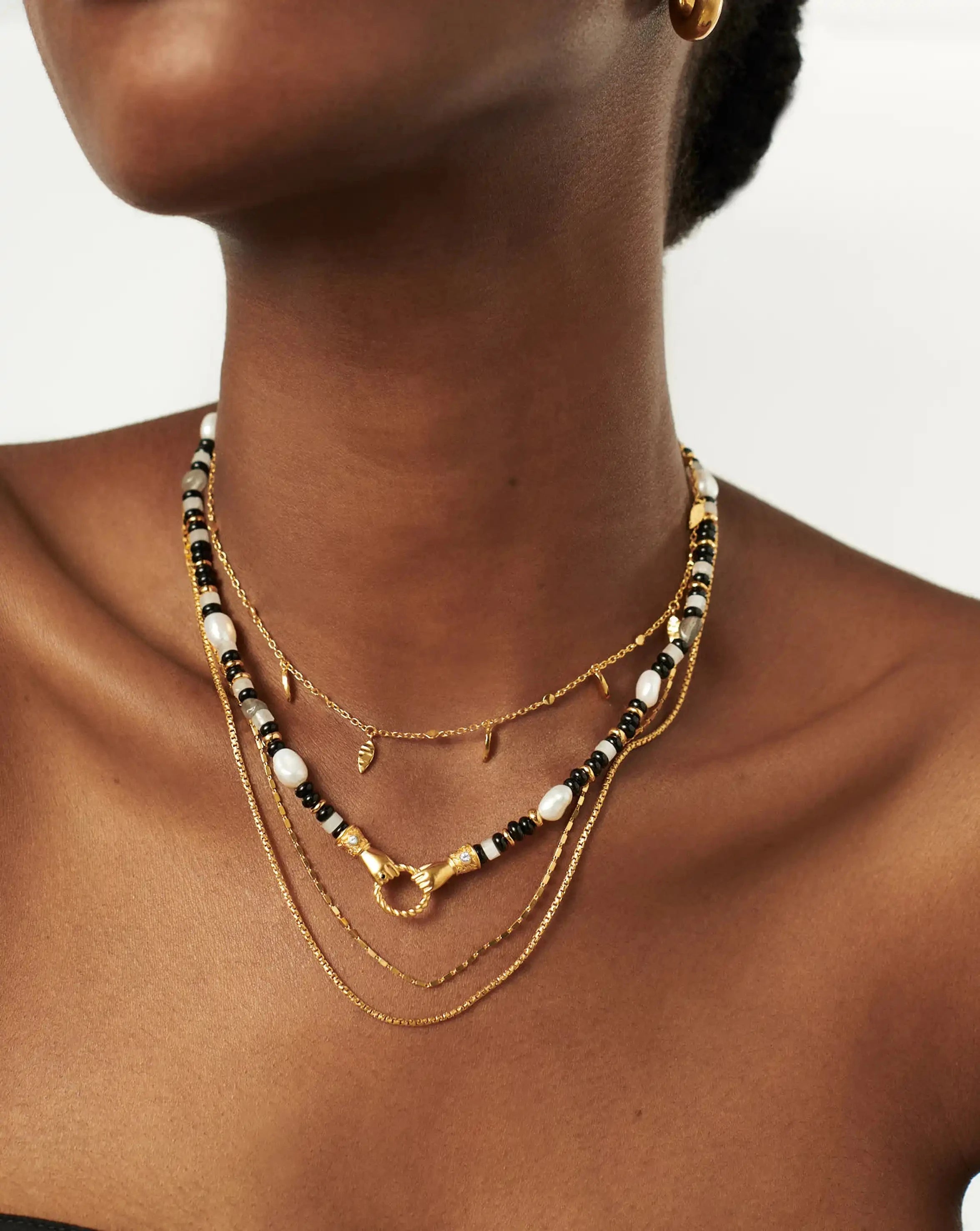Beaded Gemstone Necklace with Black Chalcedony & Pearl | 18k Gold Plated