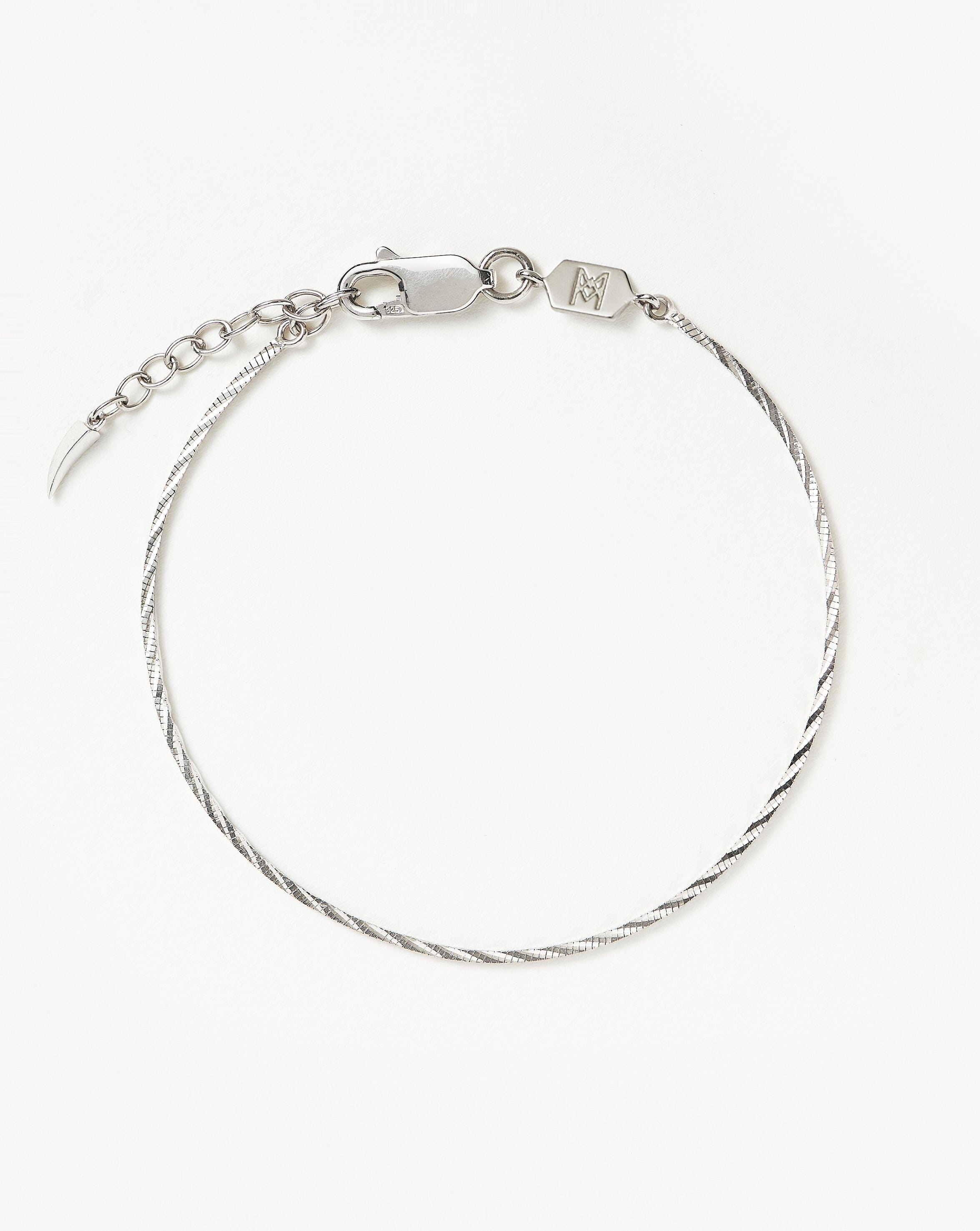 Square Snake Chain Bracelet in 18k Gold Vermeil | Savi Asymmetric