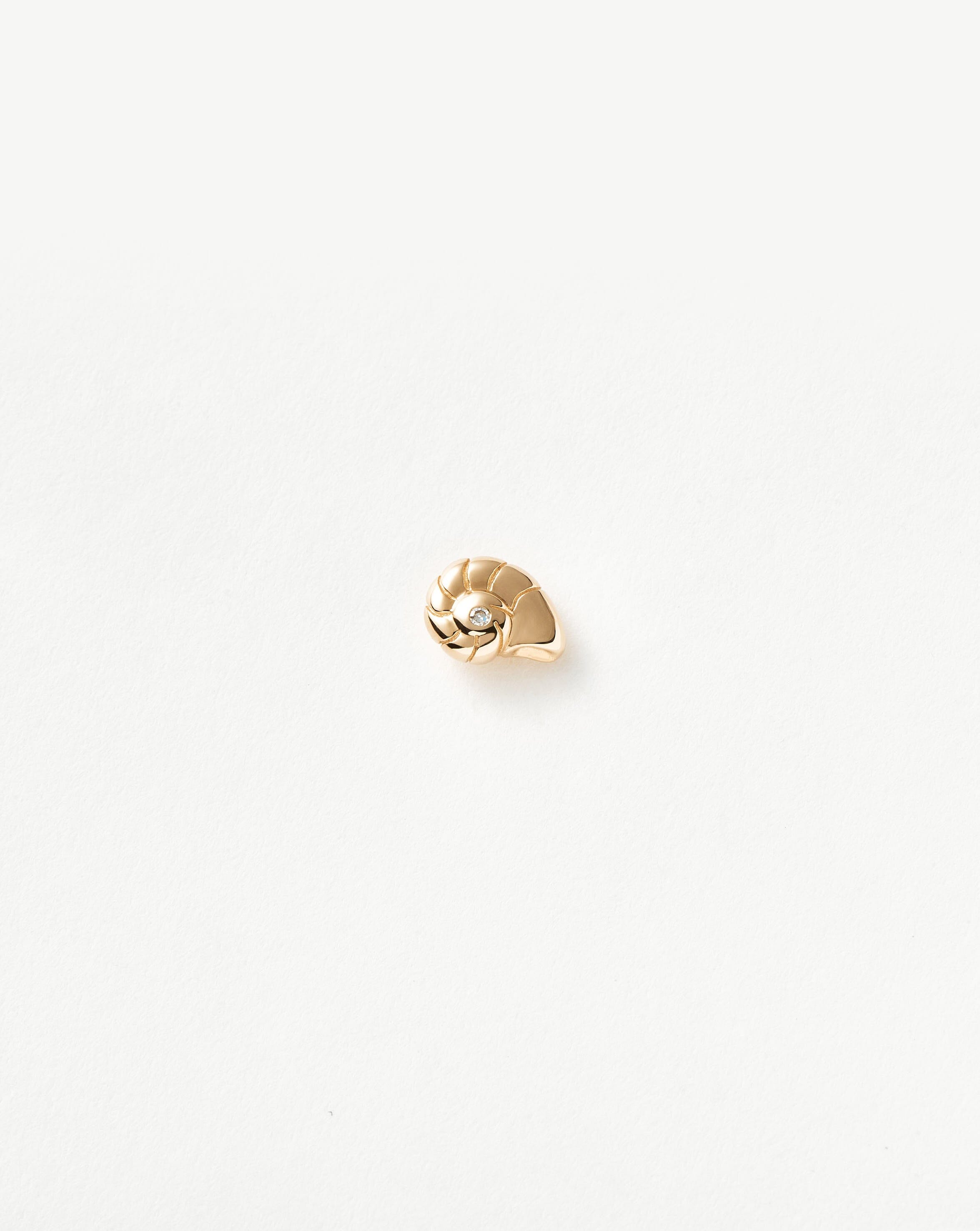 Shell Diamond Stud Earrings in 14K Recycled Gold | Conflict-Free
