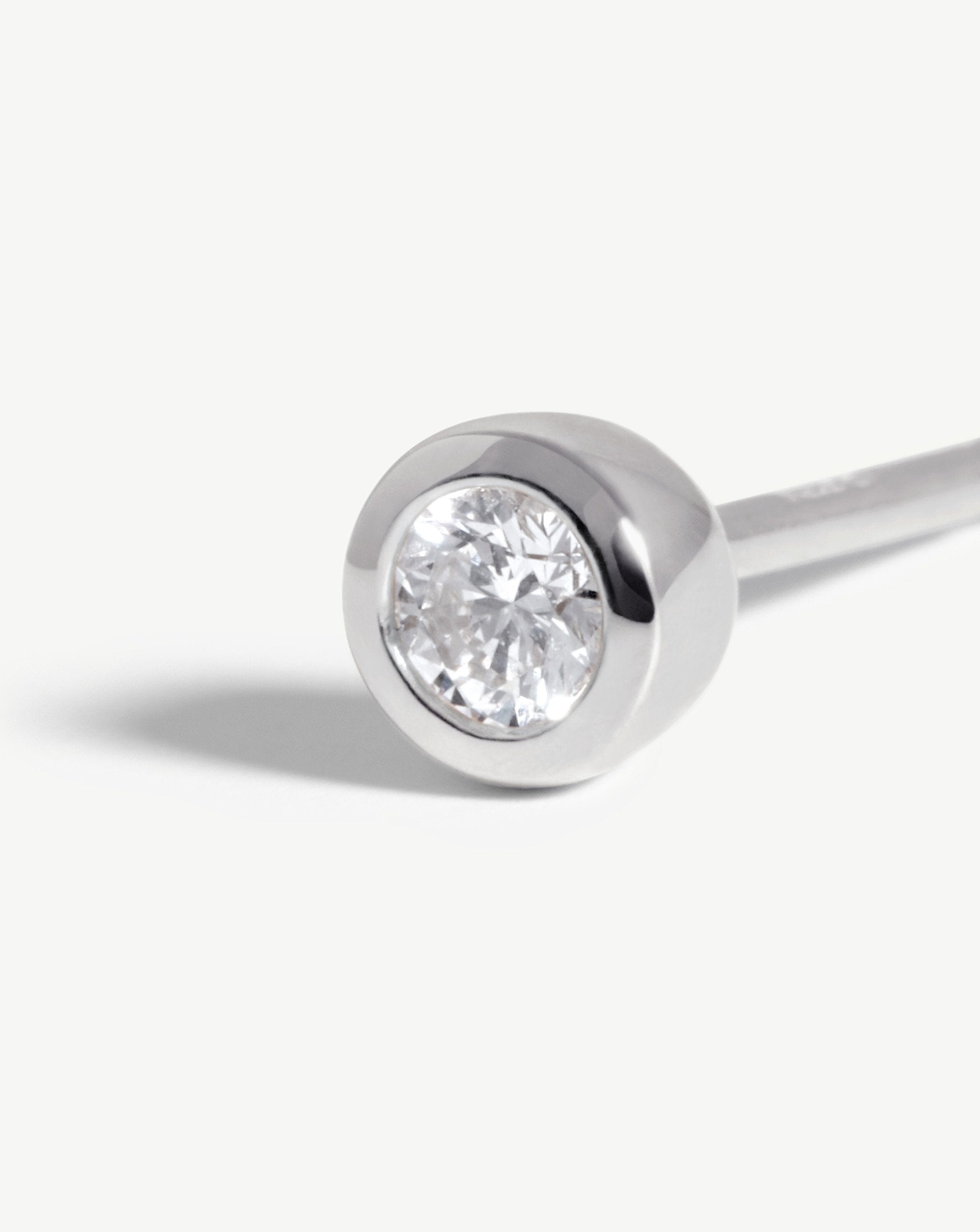 14k White Gold Diamond Stud Earrings | Round Cut & Recycled Gold