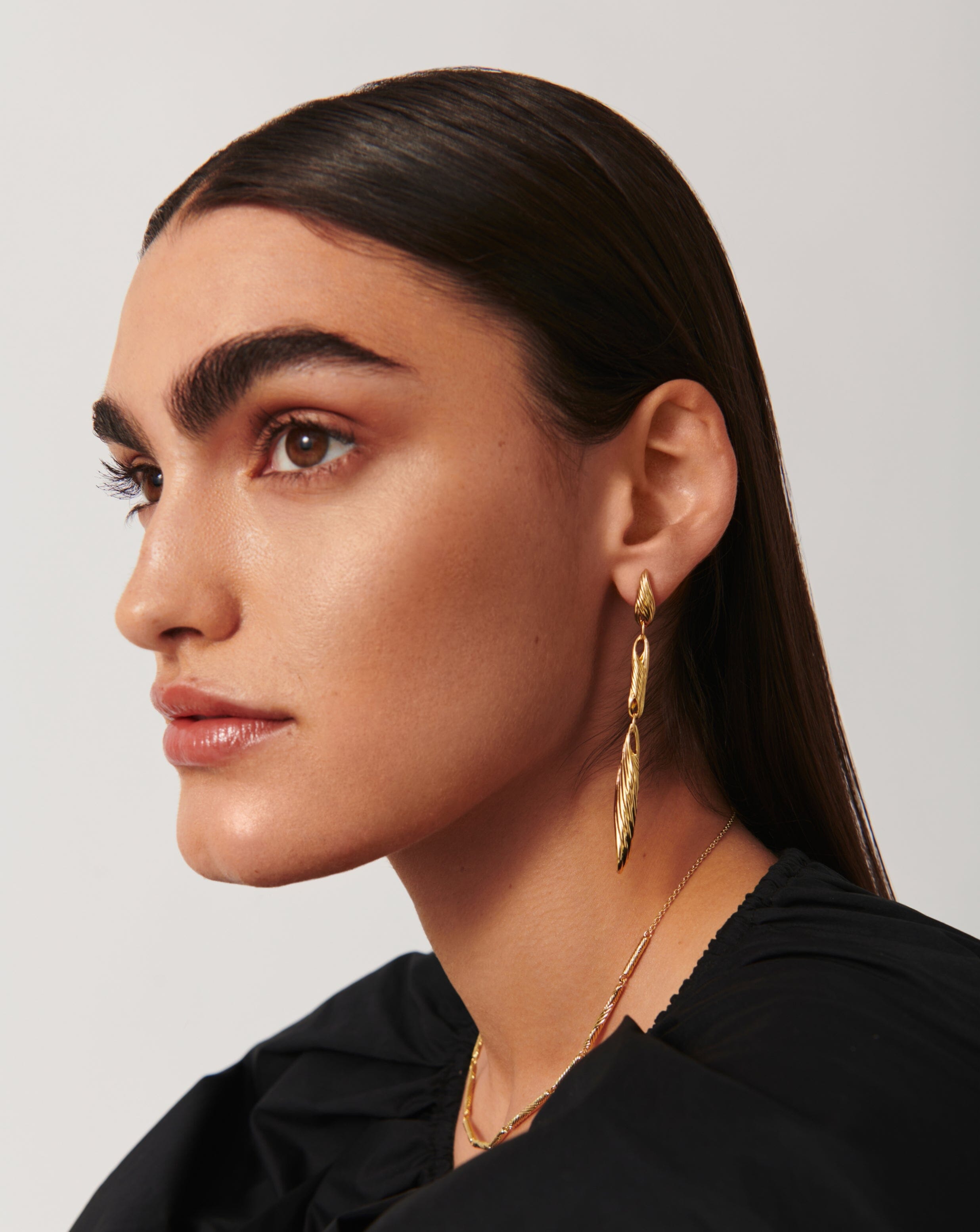 Wavy Ridge Triple Drop Earrings in 18k Gold | Ocean-Inspired Design