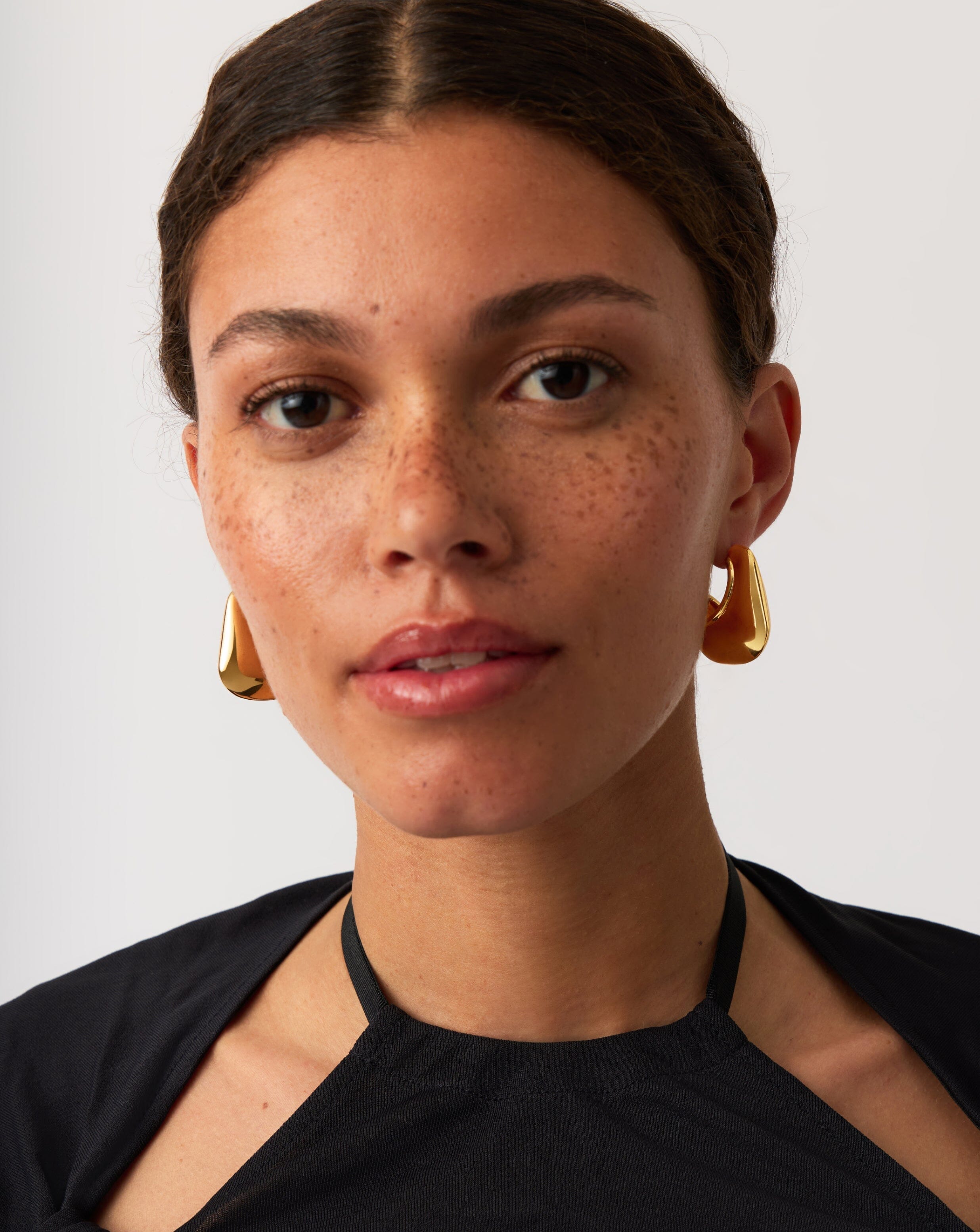 Large Dome Hoop Earrings in 18k Gold Plated Brass | Hera Dome