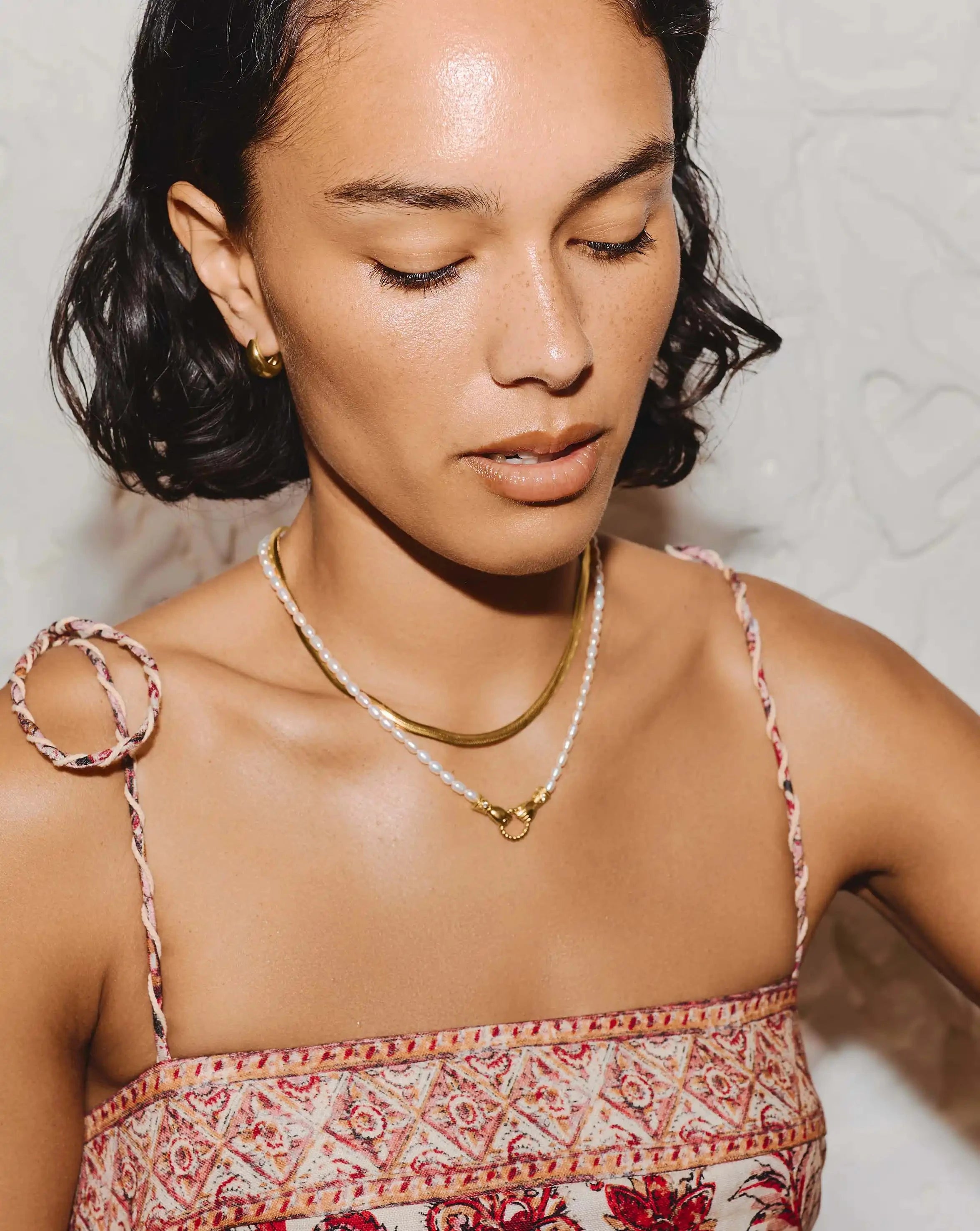 Pearl & Black Onyx Pendant Necklace in 18k Gold Plated | Harris Reed